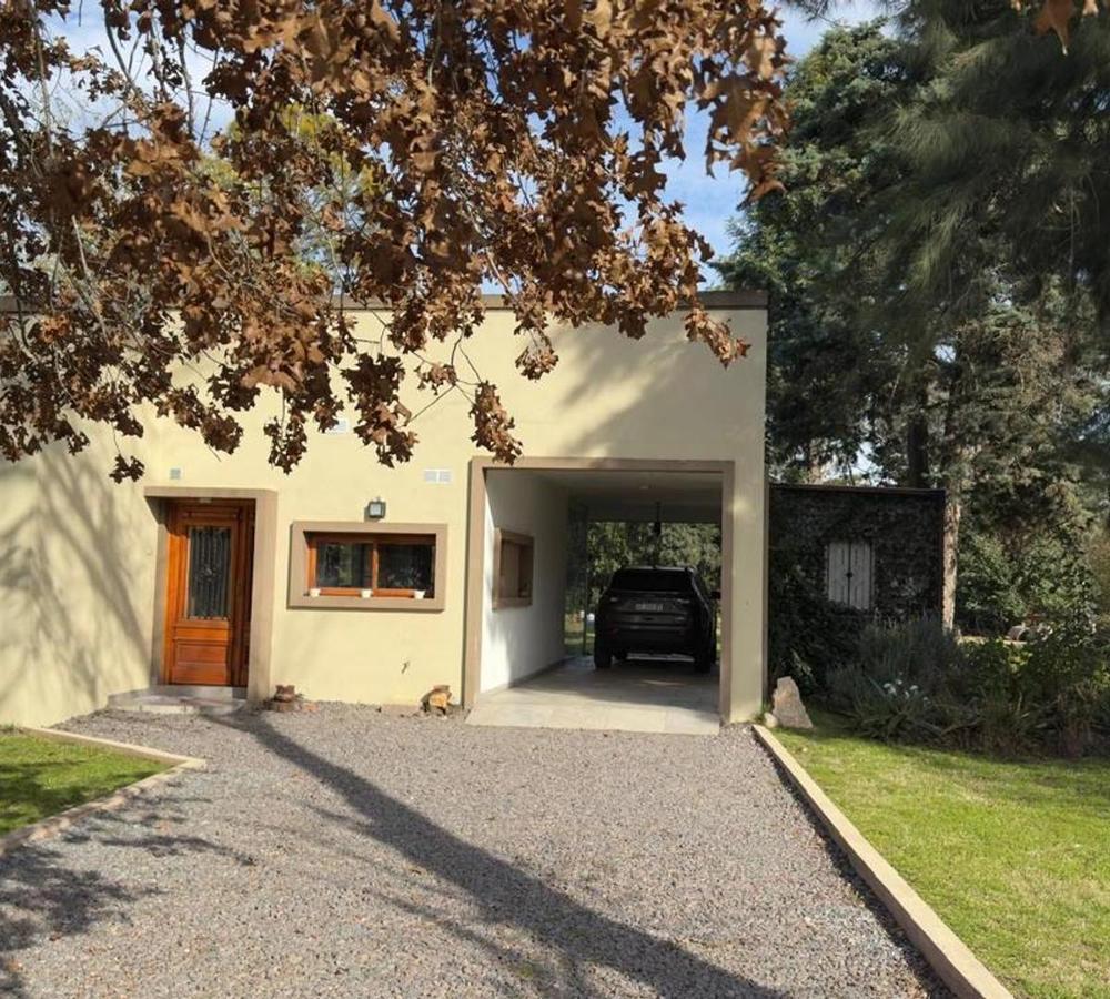 Foto de Venta de casa en Lomas de San Francisco, 1500 m2 de terreno., imagen 3