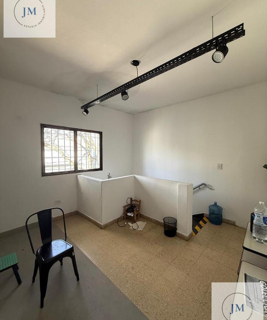 Foto de Galpón / deposito en alquiler en Florida 240 m2., imagen 4