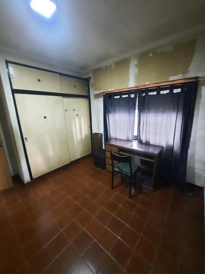 Foto de PROPIEDAD CASTELAR NORTE 3 HABITACIONES LAVADERO PARQUE, imagen 3