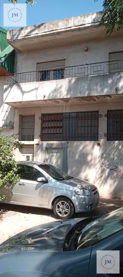 Foto de Local + 2 Departamentos de 3 amb, imagen 3