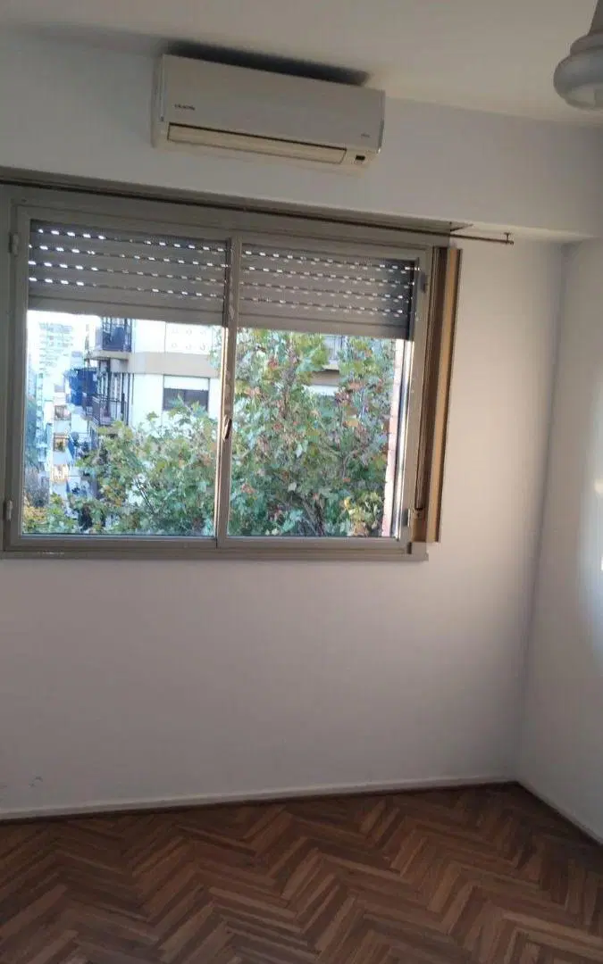 Av. Belgrano al 2600 y Misiones 56 mts2 ALTO piso 9 VISTA ABIERTA, LUz Y SOL con balcon al frente 4