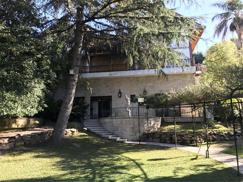 Venta Residencia Casa Olivos Bajo Vias a Maipu 2035 m de Terreno 1