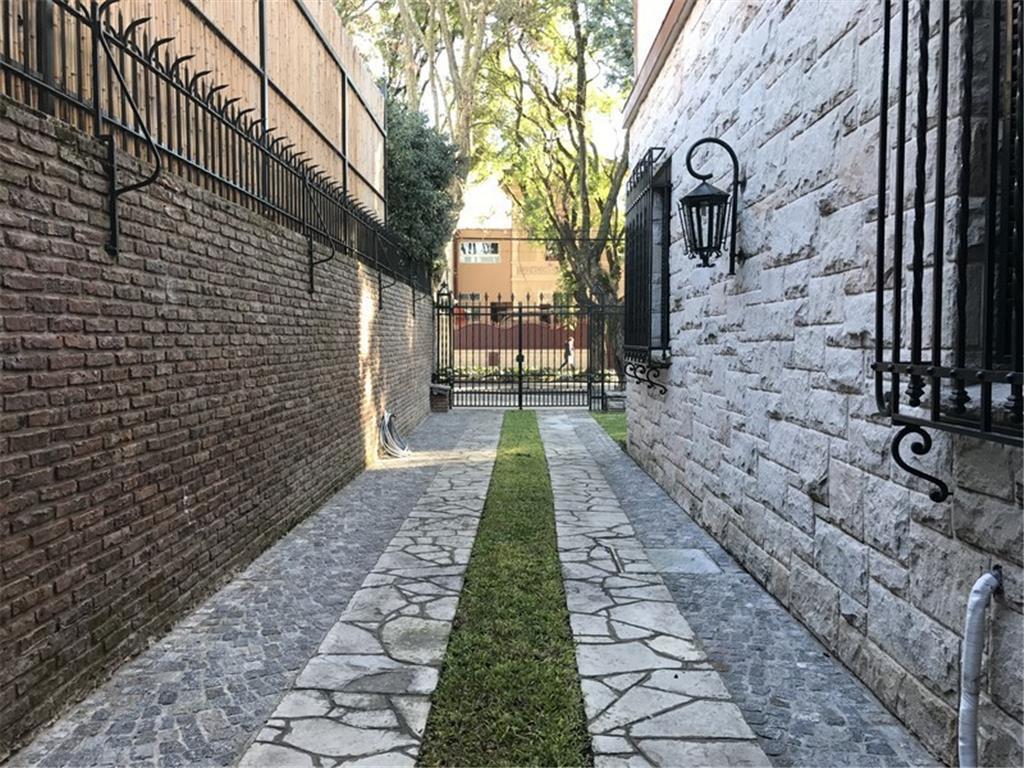Terreno Venta Olivos Bajo Vias a Libertador de 2035 m de Terreno en Exclusiva Zona 5