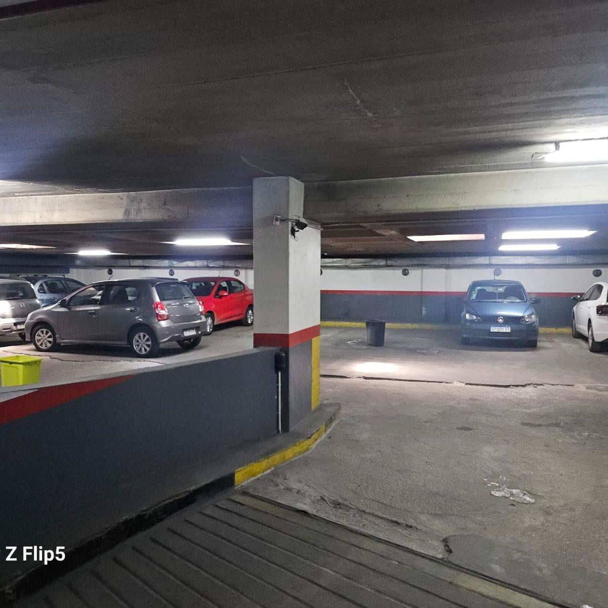 Terreno con Edificio de 9 Pisos y 3 Subsuelo de Parking 2