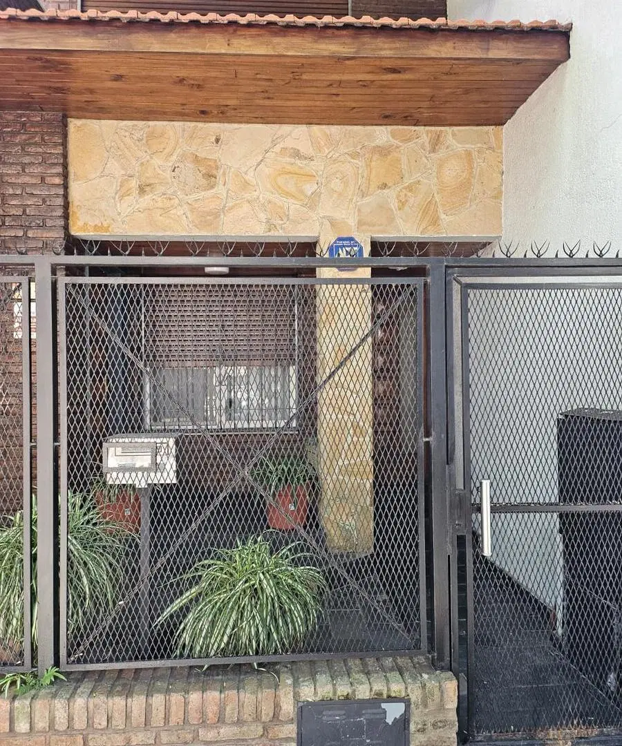 Venta de Terreno Saavedra de 180 metros aproximados sobre lote de 8mts  x 21mts 4