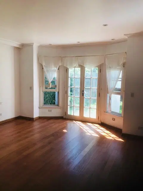Venta Alquiler Casa  Olivos Vias a Maipu  Qta.Presid. 5
