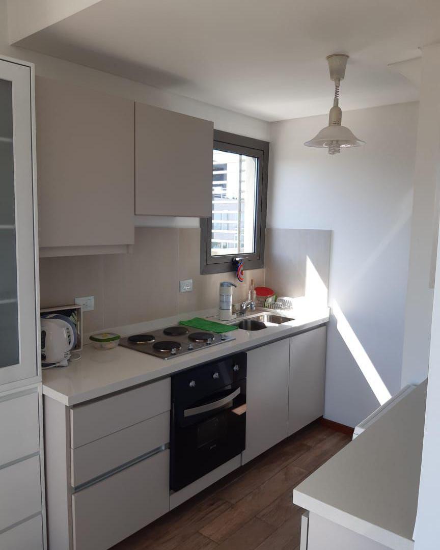 Foto de Departamento en Vte Lopez, libertador al río con balcón terraza vista, imagen 1