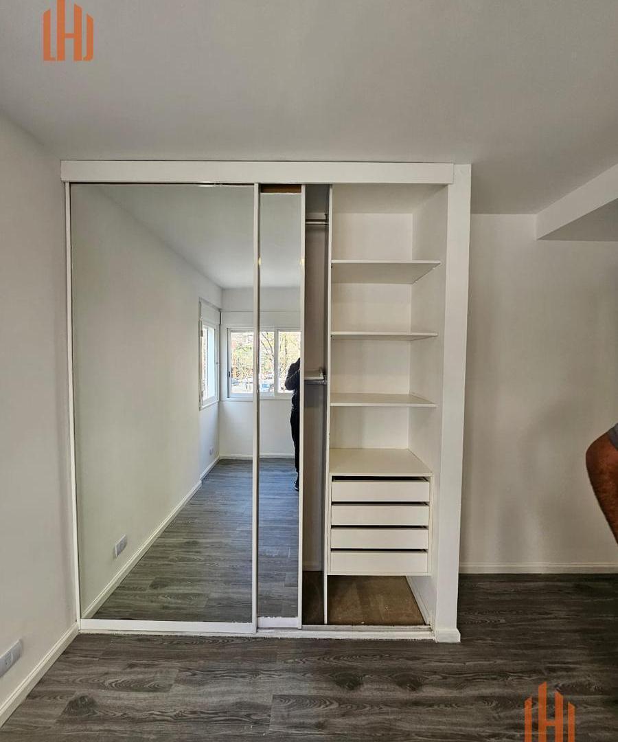 Foto de Venta Departamento en Villa Urquiza 2 amb 50 mts Impecable estado, imagen 4