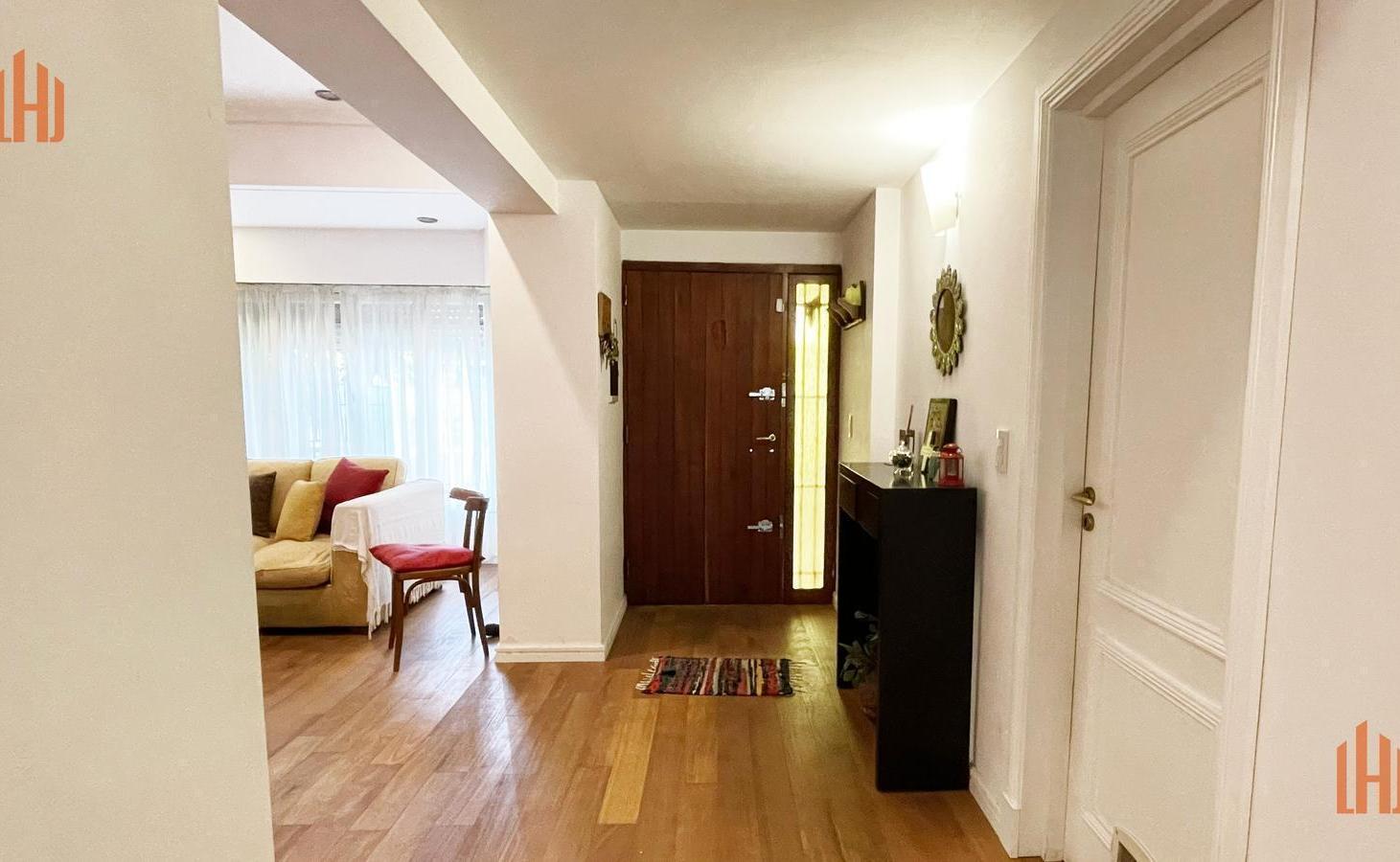 Foto de VENTA!!! La Lucila-Vias/Maipu Casa 6amb Jardín y piscina.-, imagen 2