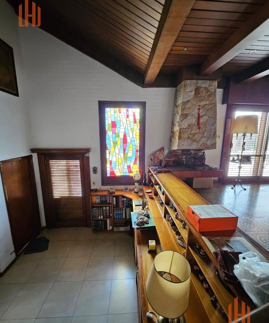 Foto de Venta Casa Olivos Barrio Golf de 500mts cubiertos sobre lote 1200mts, imagen 4