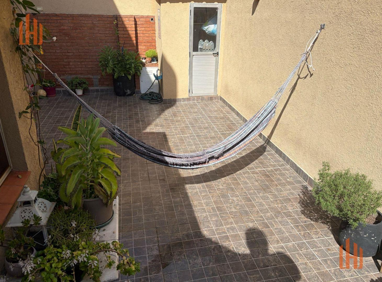Foto de Venta PH olivos en planta alta de tza quincho 230mts totales, imagen 4