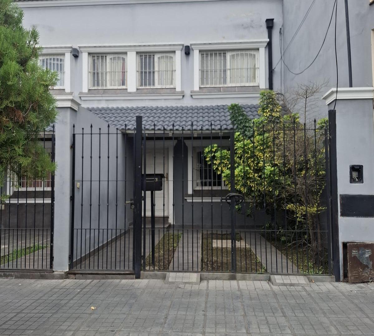 venta de casa tipo duplex de tres dormitorios en salta