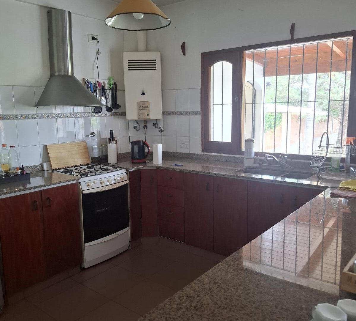 Casa en Bo.Grand Bourg dos plantas 4 dormitorios