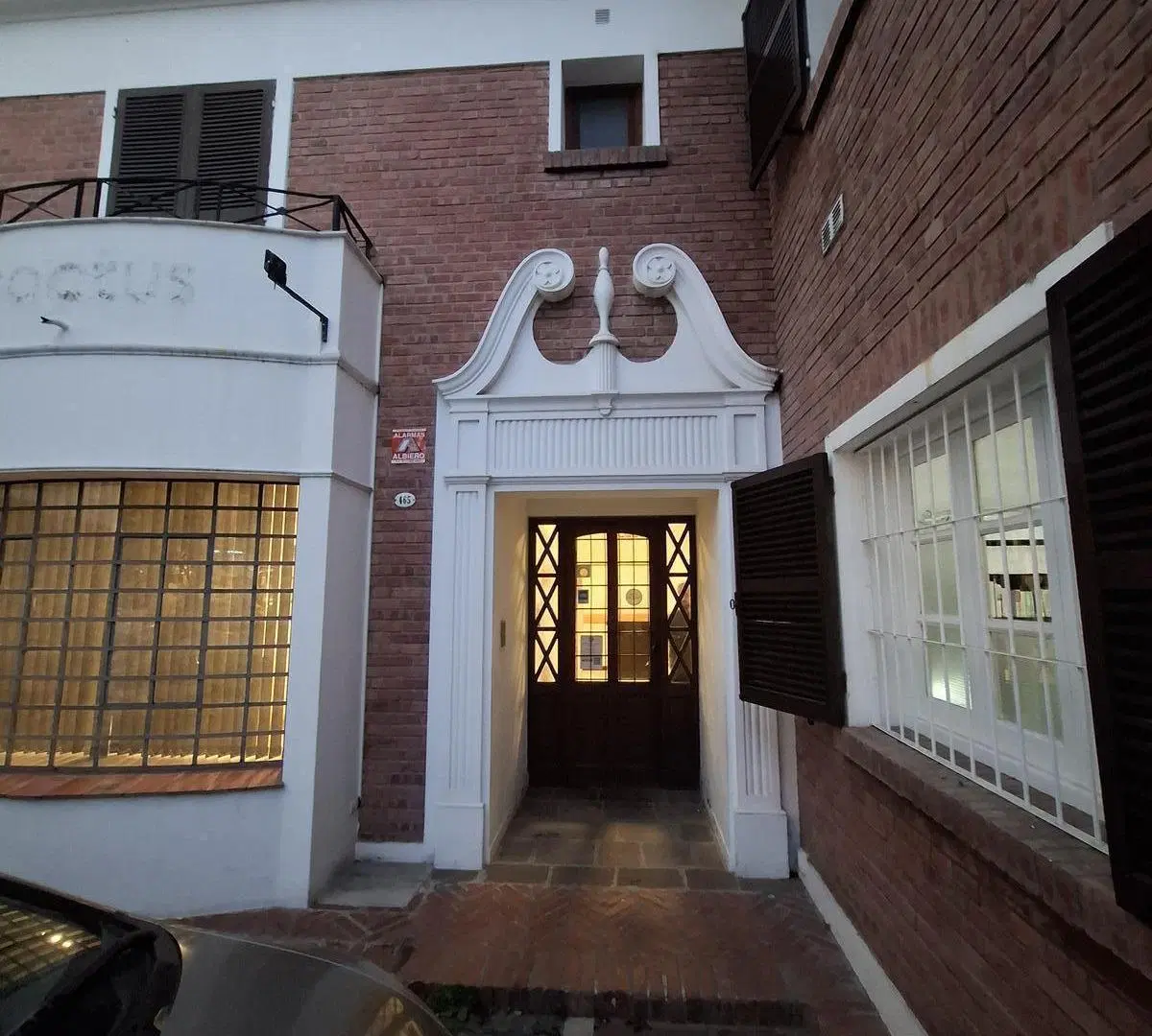 Casa en alquiler para oficinas comercio cocheras 4