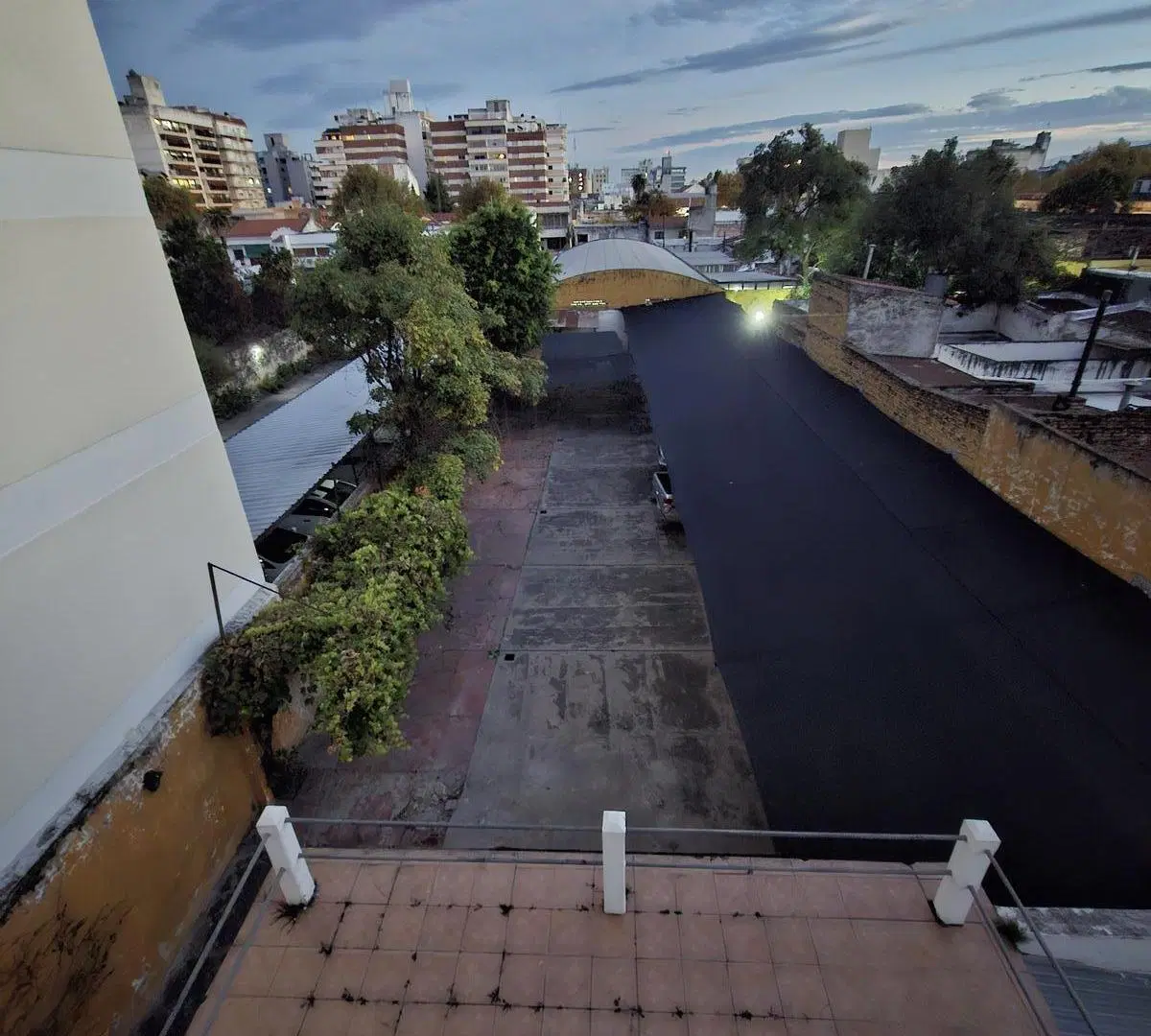 Casa en alquiler para oficinas comercio cocheras 5