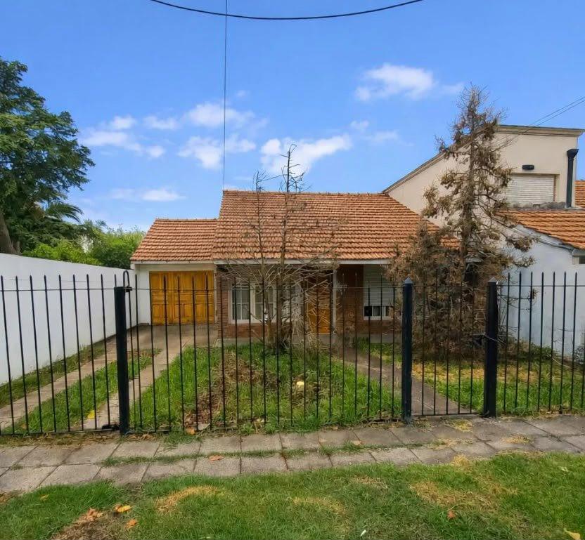 Foto de Casa en Venta en Punta Mogotes, imagen 1