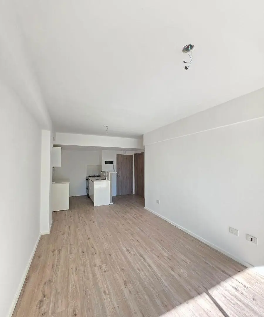 En venta 3 ambientes con balcón al frente y cochera - Belgrano chico 4
