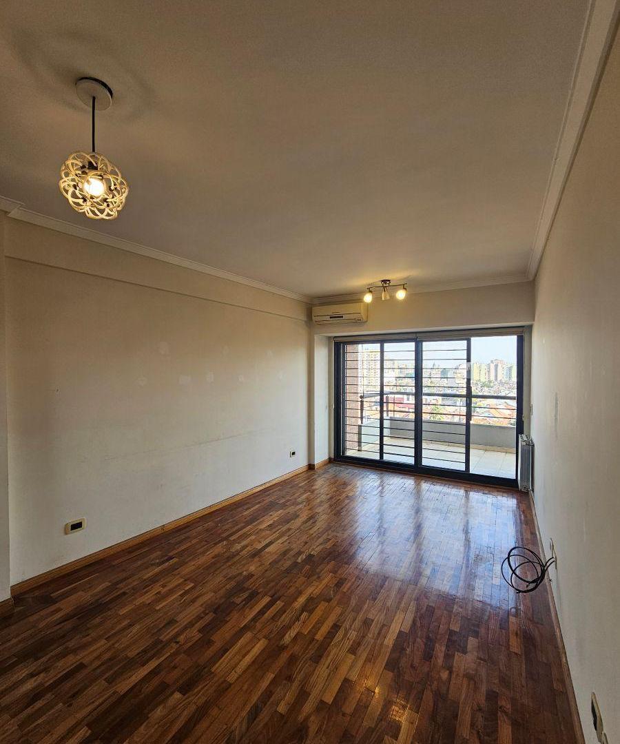 Foto de En venta 2 ambientes luminoso en Parque Chacabuco, imagen 1