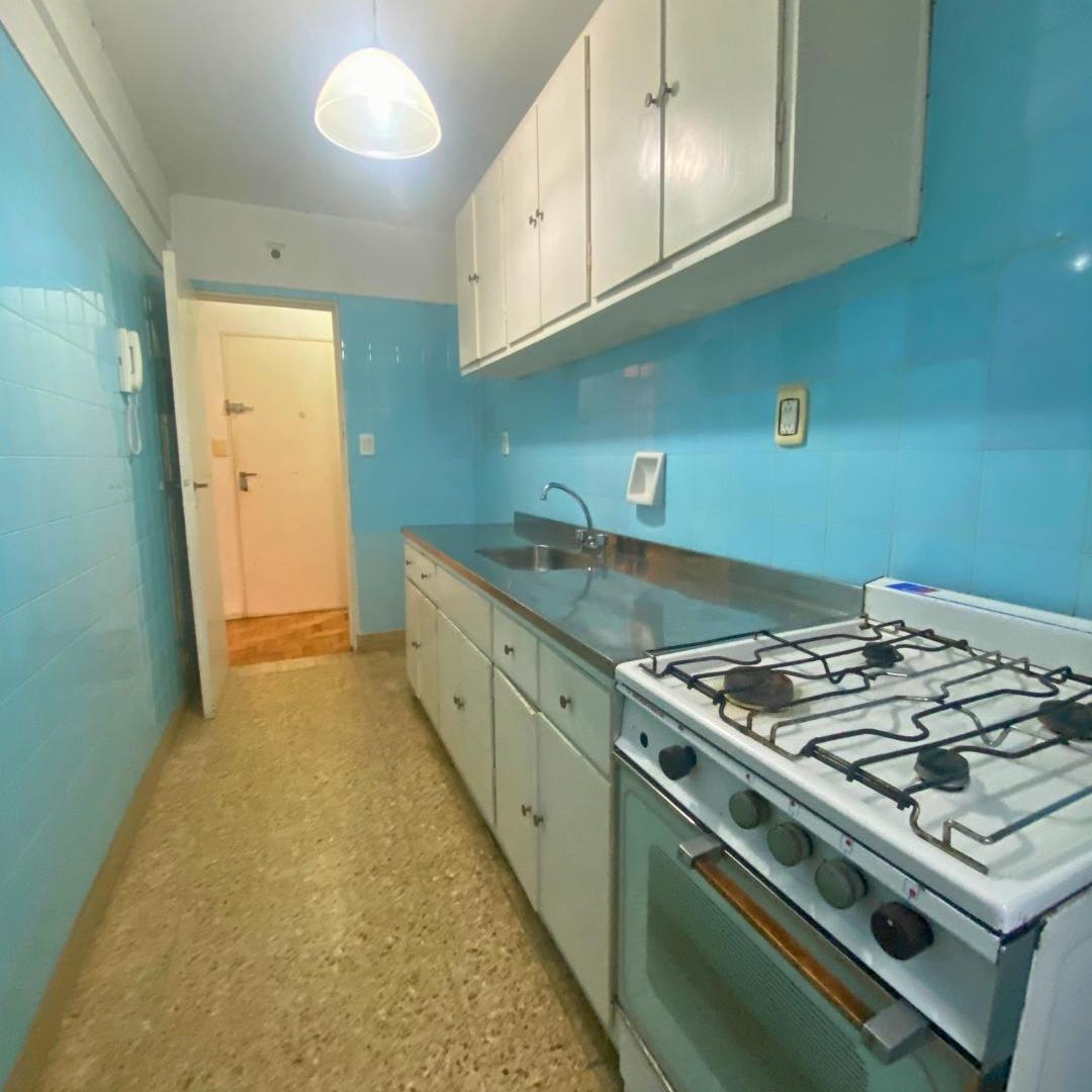 Foto de 2 ambientes con balcón en Almagro, límite Caballito · piso alto al, imagen 3
