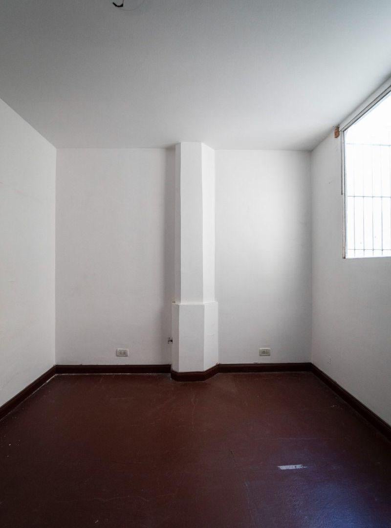 Foto de Departamento 3 Ambientes A Refaccionar En Venta - San Nicolás Caba, imagen 5