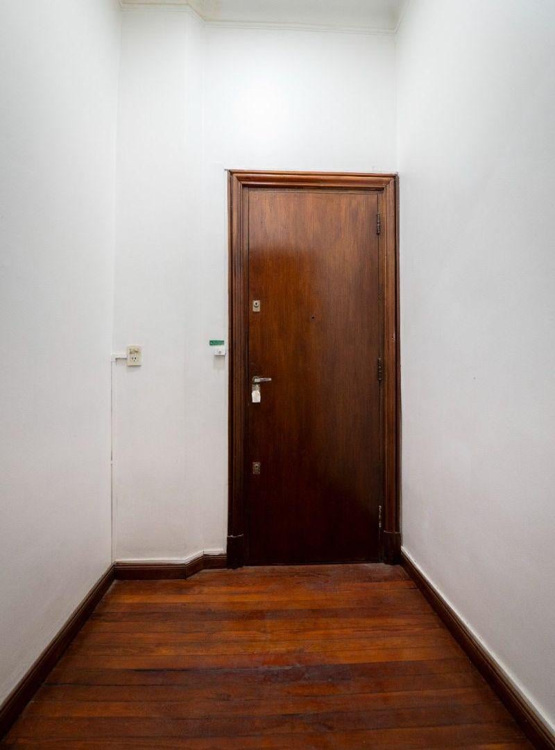 Foto de Departamento 3 Ambientes A Refaccionar En Venta - San Nicolás Caba, imagen 2