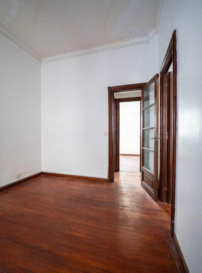 Foto de Departamento 3 Ambientes A Refaccionar En Venta - San Nicolás Caba, imagen 3