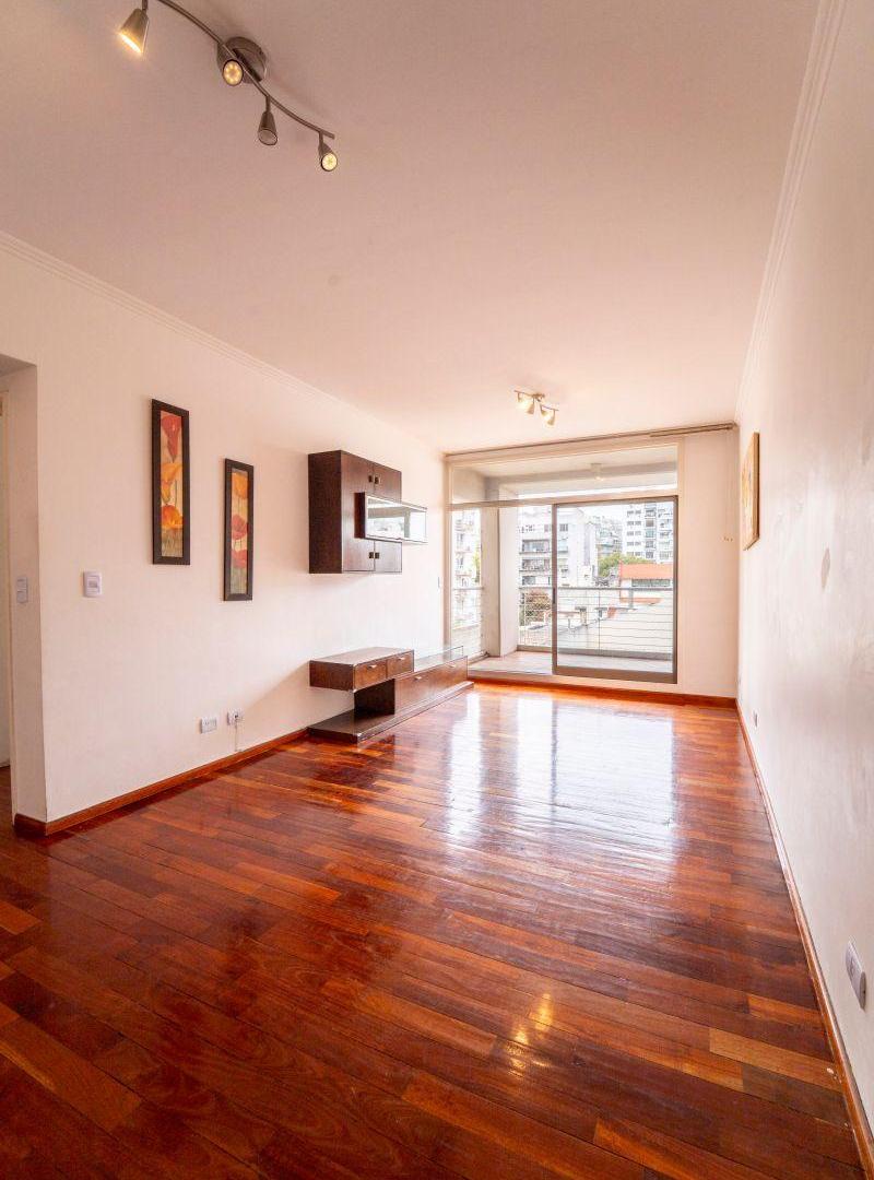 Foto de 3 ambientes con balcón y cochera, en un edificio Full Amenities., imagen 1