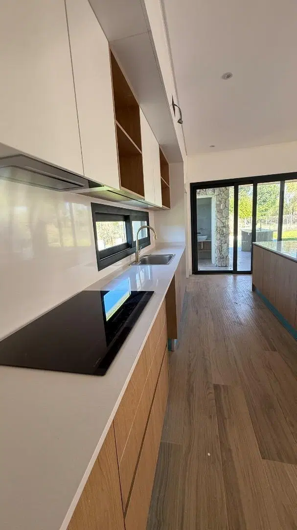CASA EN VENTA TERRAVISTA 3 DORMS ESCRITORIO FINANCIA ESTRENA 5