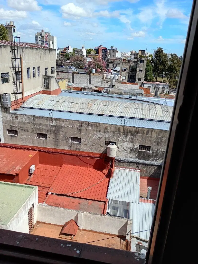 VENTA DEPTO 3 AMB APTO CREDITO EN ZONA COMERCIAL LINIERS 1