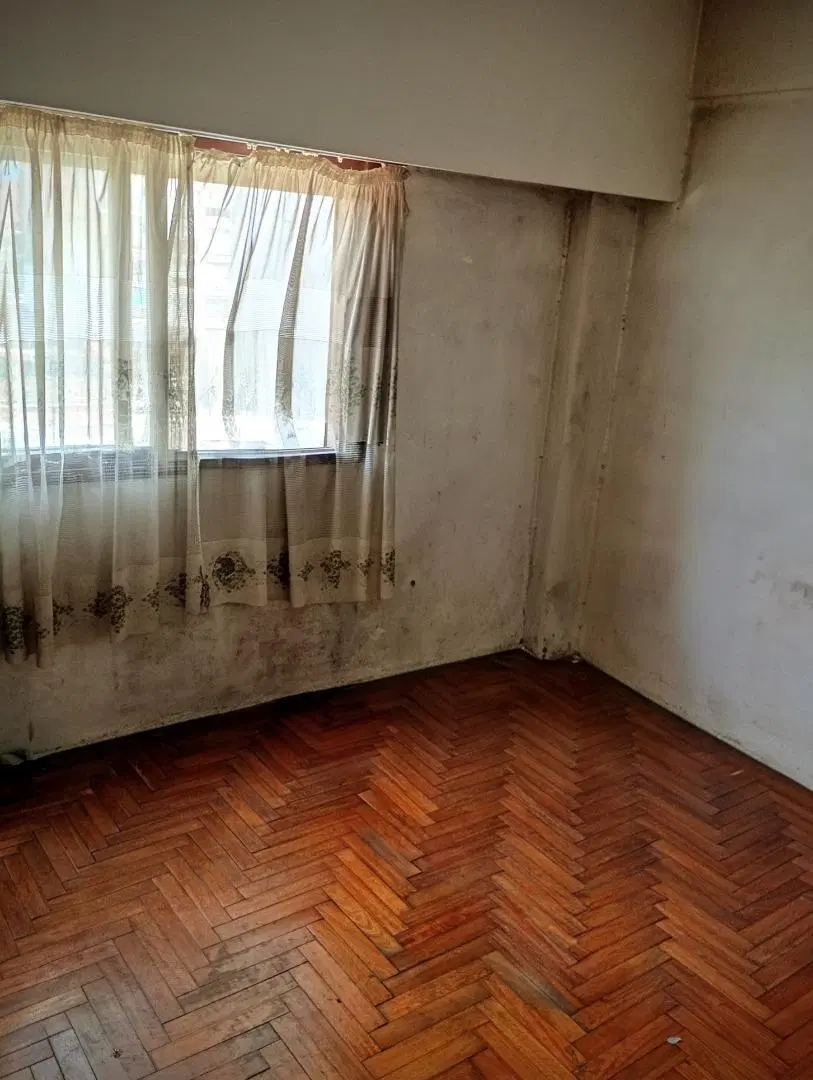 VENTA DEPTO 3 AMB APTO CREDITO EN ZONA COMERCIAL LINIERS 4