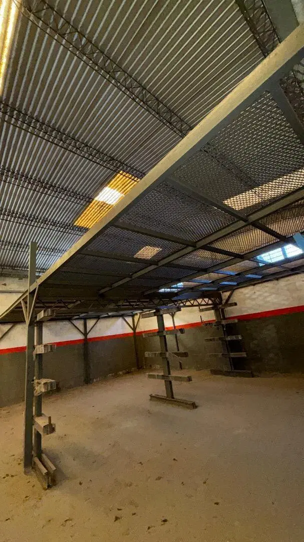 GALPÓN TINGLADO ITUZAINGO ZONIFICACIÓN RM PERMUTA Y FINANCIA 4