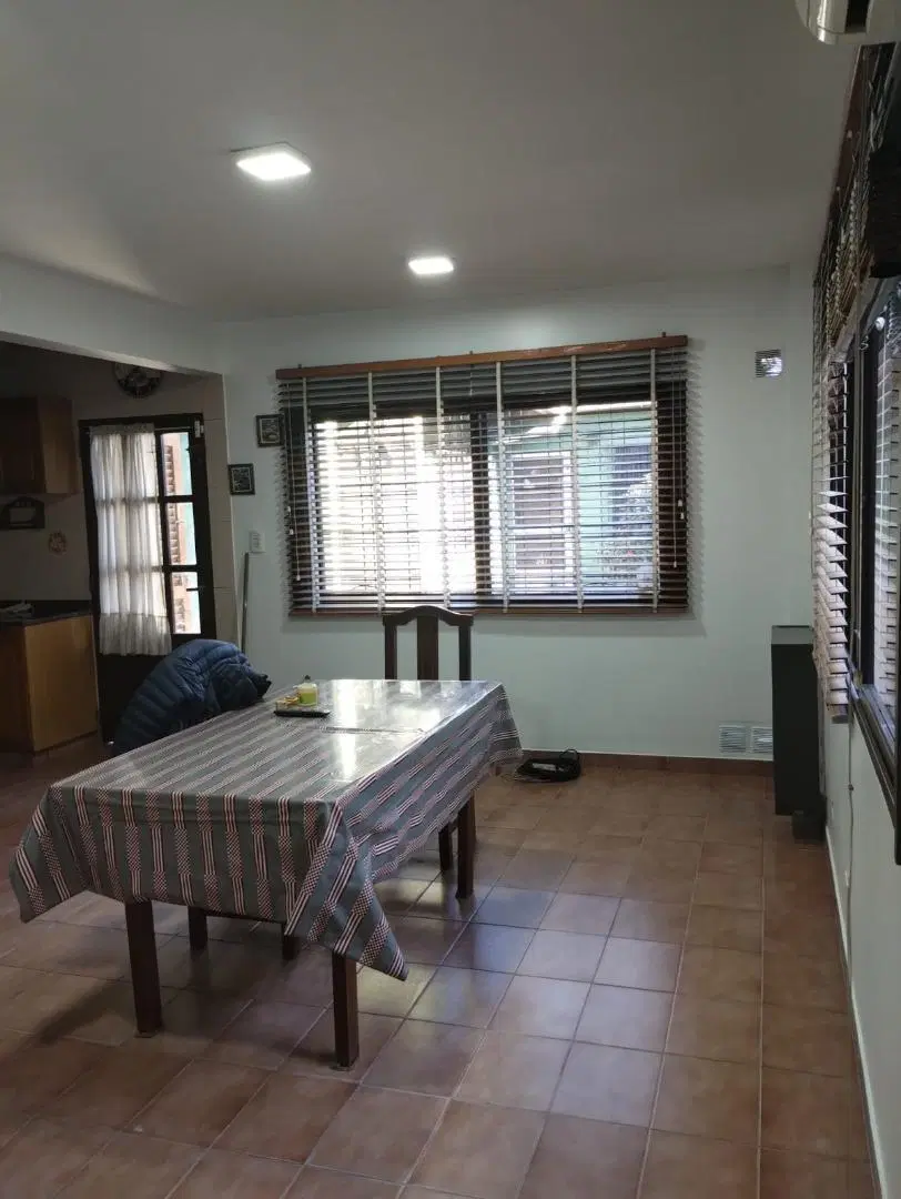 VENTA CASA 5 AMB EN RAMOS MEJIA COCHERA PATIOTERRAZA 8