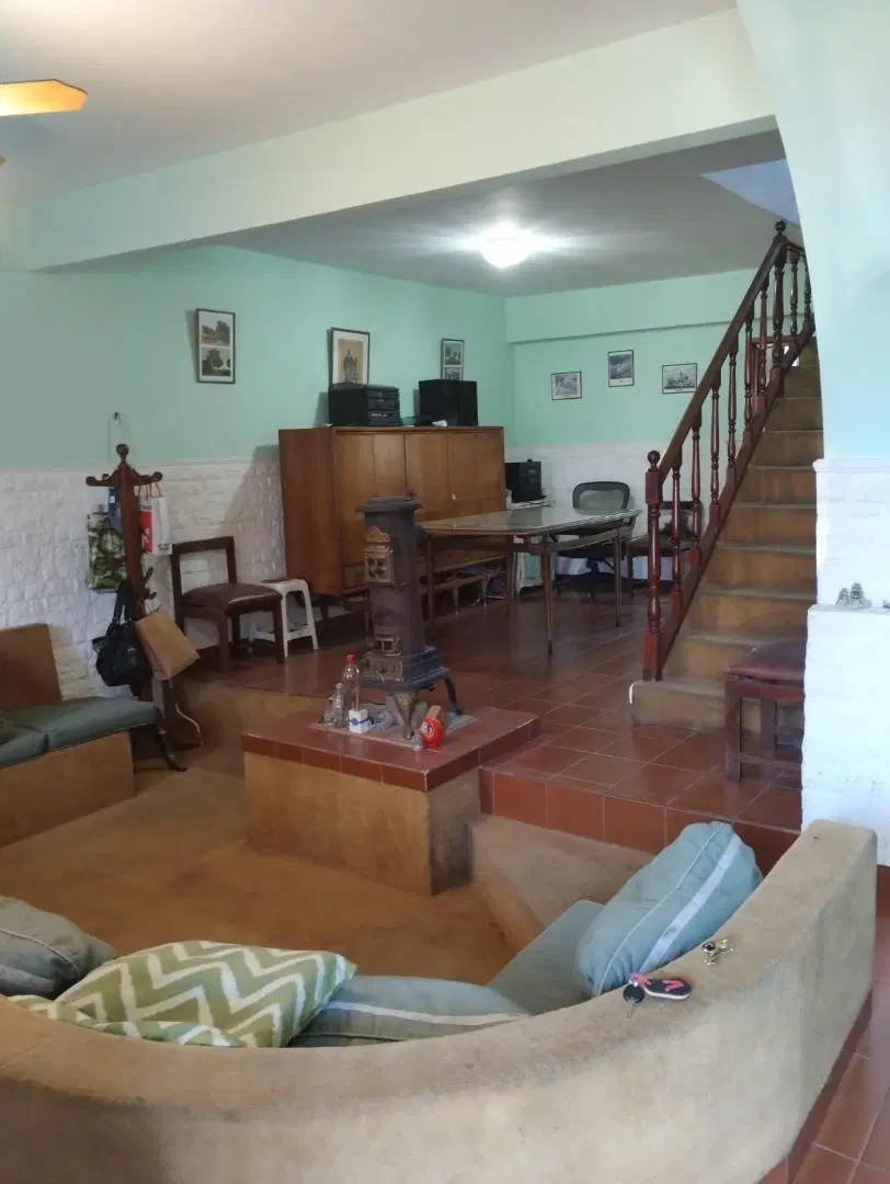 VENTA CASA 5 AMB EN RAMOS MEJIA COCHERA PATIOTERRAZA 5