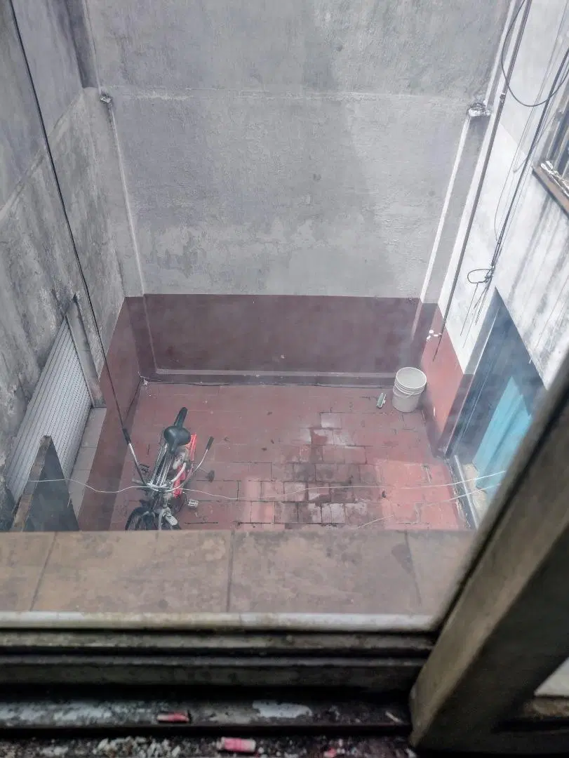 VENTA EDIFICIO LINIERS IDEAL INVERSOR A RECICLAR 4