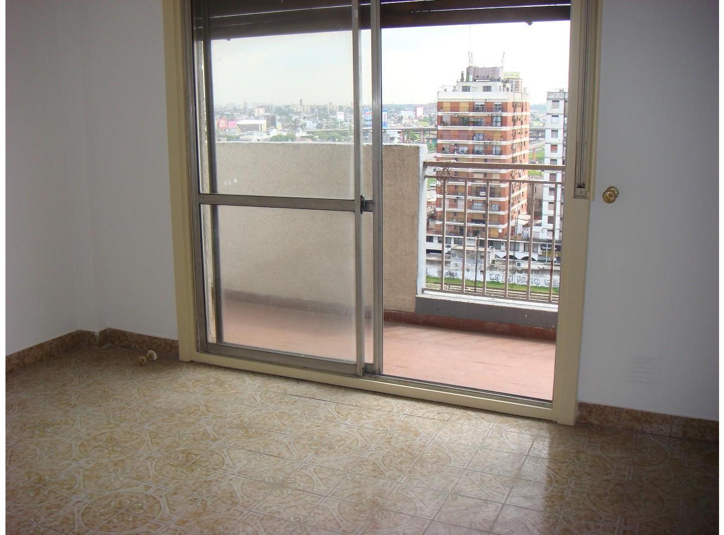DEPTO VENTA 3 AMB EN LINIERS APTO CREDITO VISTA PANORAMICA