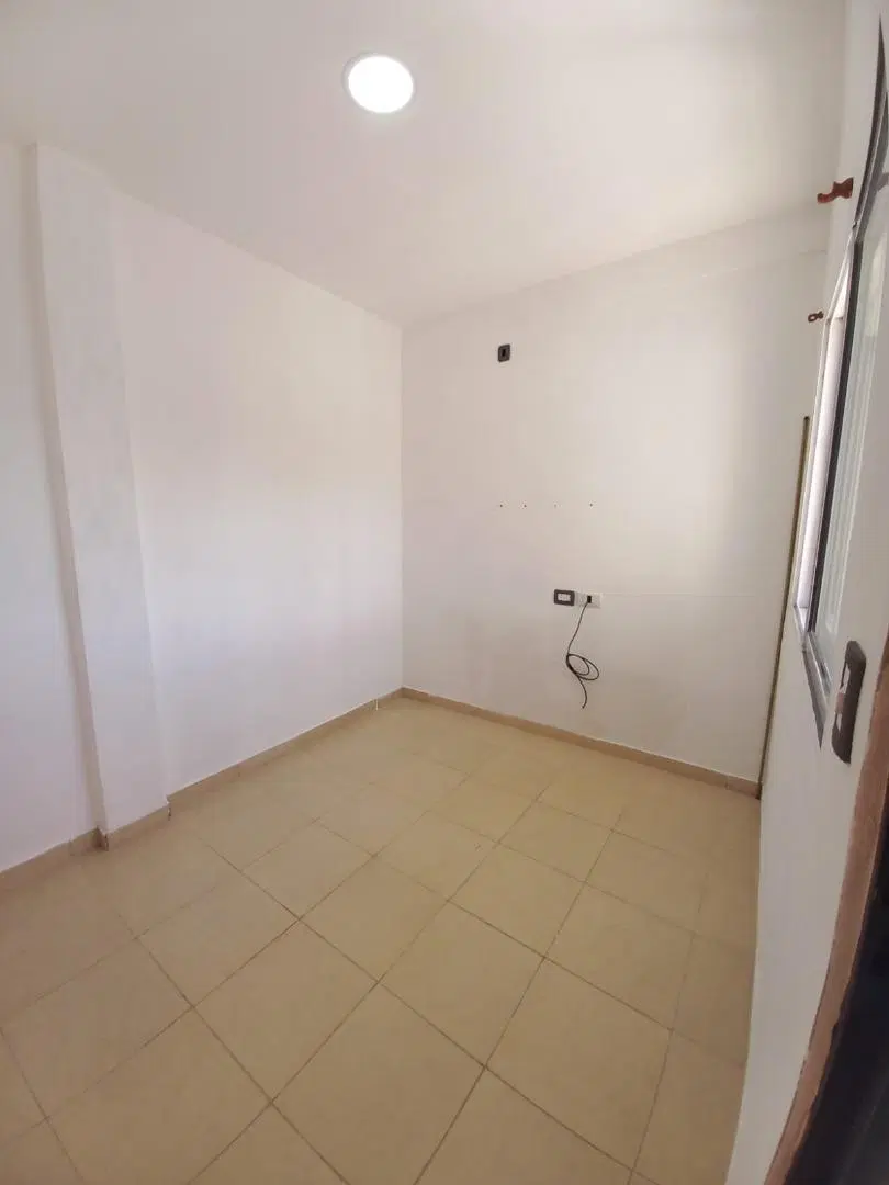 VENTA DUPLEX 3 AMB COCHERA PATIO EN CASTELAR RESIDENCIAL 3