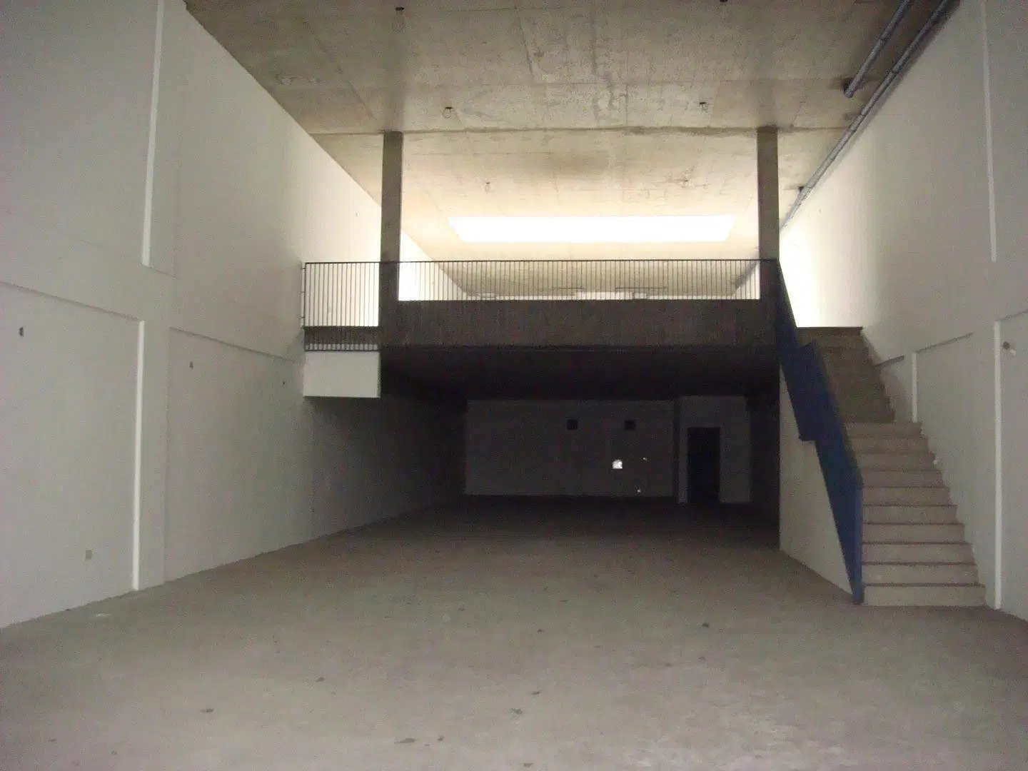 VENTA DE LOCAL EN LINIERS AV. RIVADAVIA CON RENTA 4