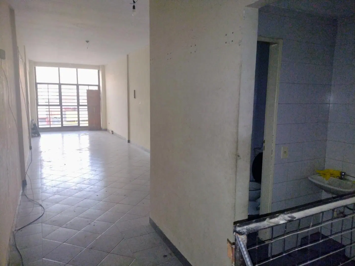 ALQUILER DE LOCAL EN LINIERS ZONA COMERCIAL 1