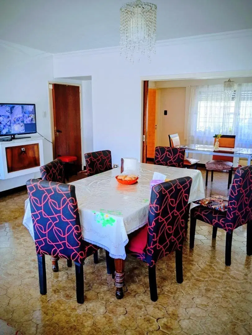 VENTA CASA 6 AMB EN CIUDADELA GALPON Y GARAGE MULTIFAMILIAR 5