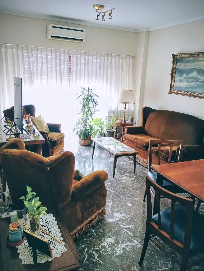 VENTA 4 AMB (COCHERA OPCIONAL)AL FRENTE BALCON EN LINIERS 1