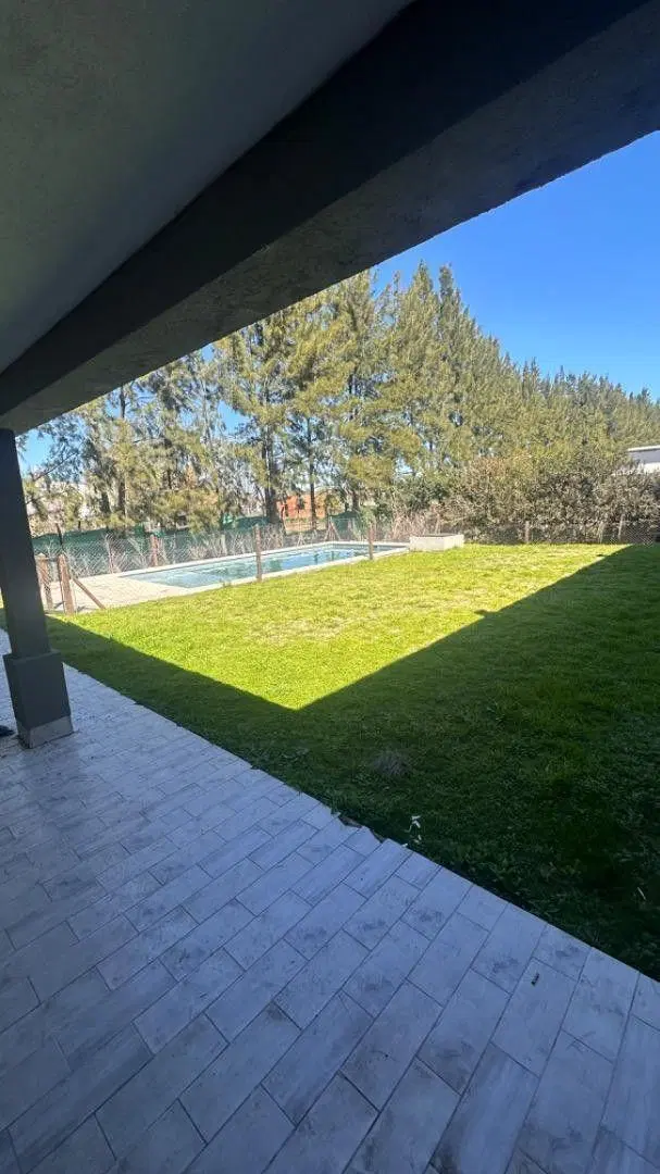 CASA VENTA 4 AMB EN TERRAVISTA CON RENTA FINANCIA 4