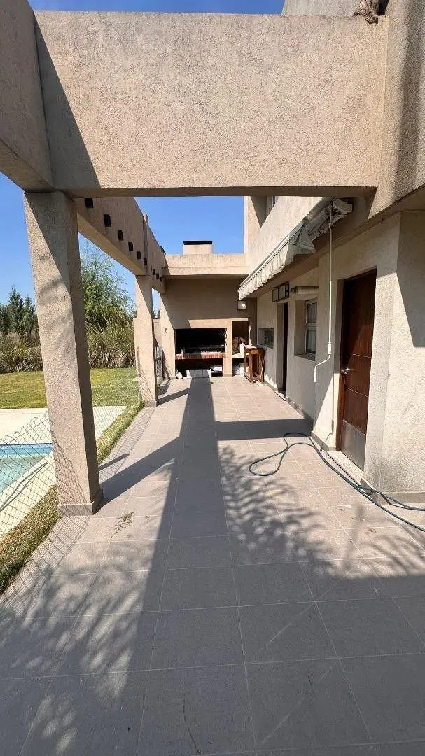 CASA EN VENTA O ALQUILER EN TERRAVISTA - 3 DORM Y PLAYROOM 3