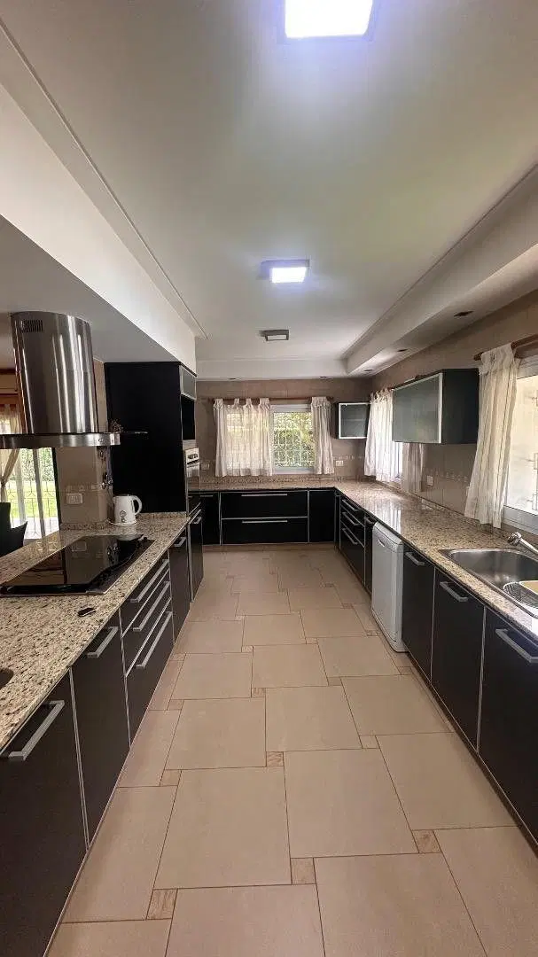 CASA VENTA PARQUE LELOIR 7 AMB UNA CUADRA POLO GASTRONÓMICO 8