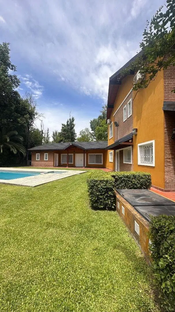 CASA VENTA PARQUE LELOIR 7 AMB UNA CUADRA POLO GASTRONÓMICO 3