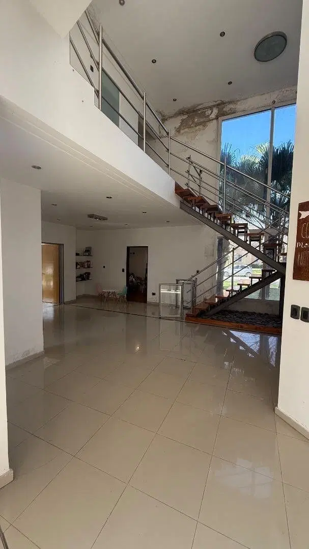 CASA EN VENTA TERRAVISTA 6 AMB A REFACCIONAR LOTE INTERNO IDEAL INVERSOR 4