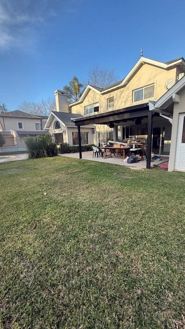 Foto de ALQUILER CASA 5 AMB EN CAMPOS DE ALVAREZ EN LOTE INTERNO, imagen 2