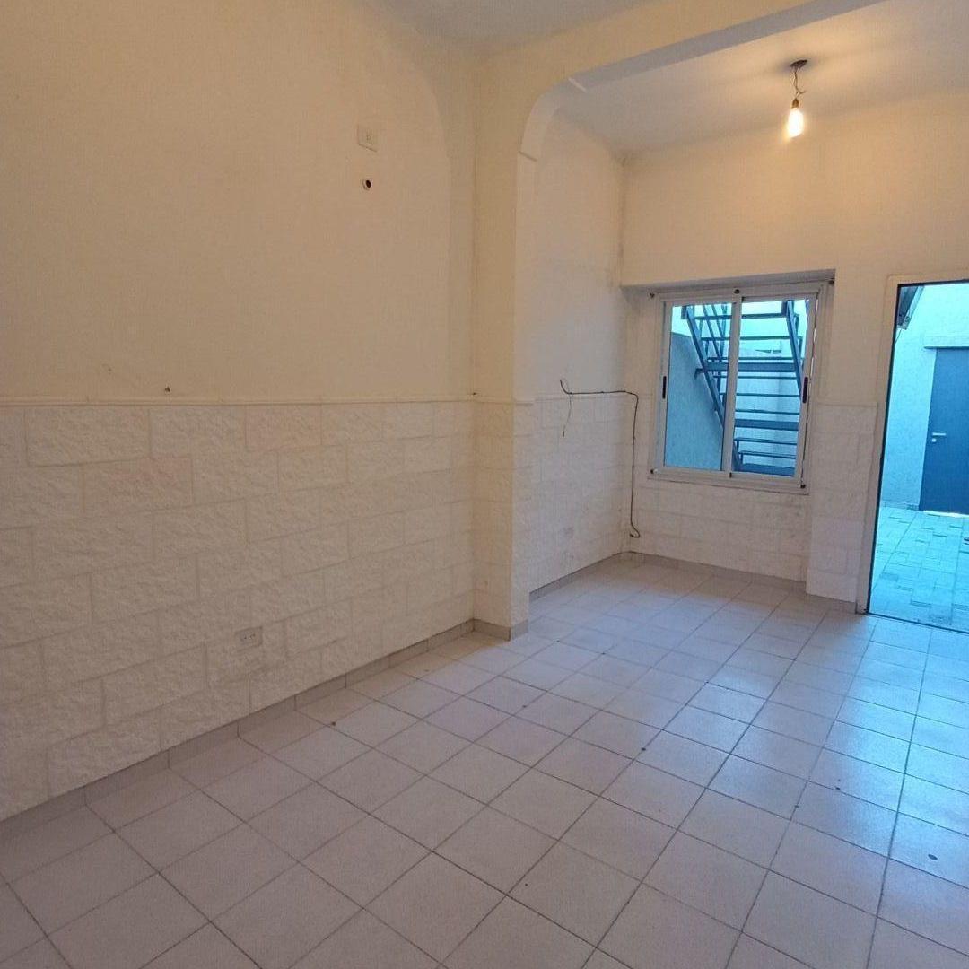 Foto de ALQUILER PH 3 AMB EN CIUDADELA, imagen 3