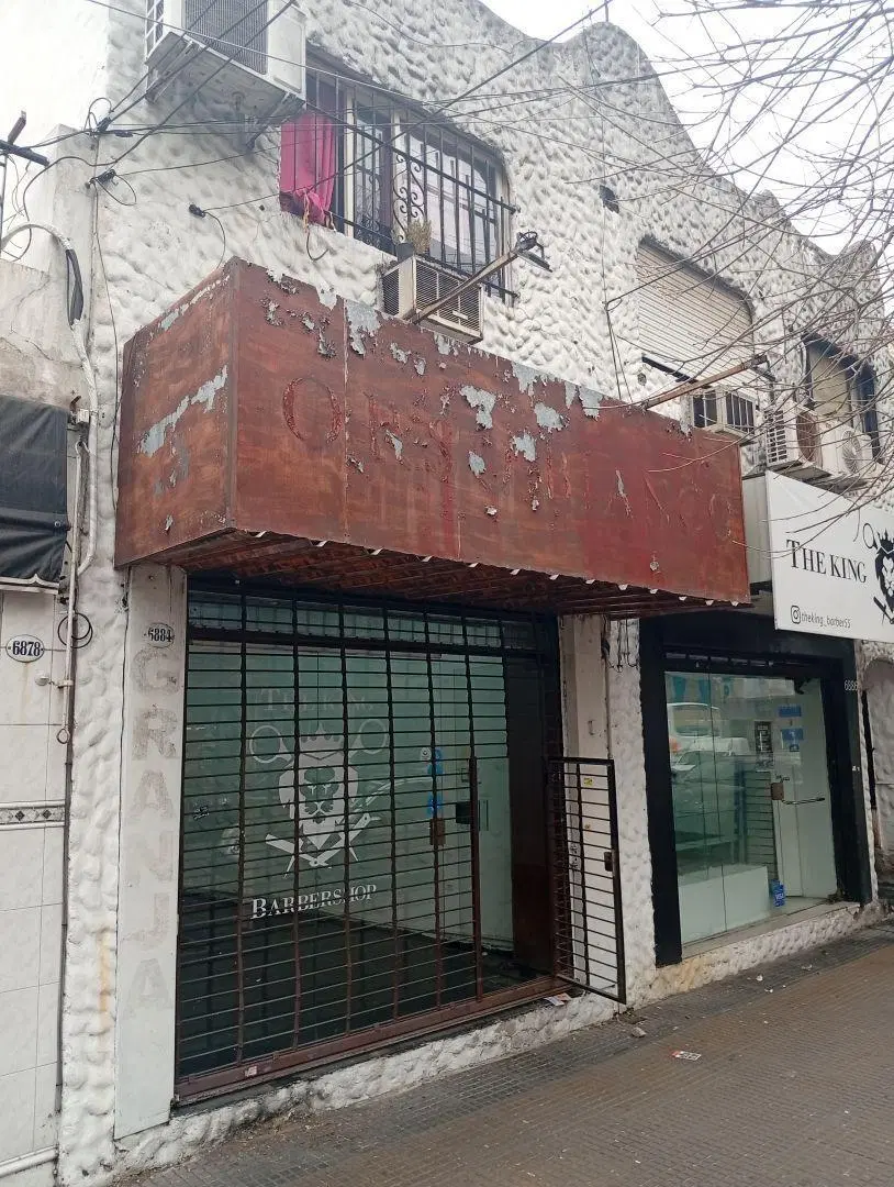ALQUILER LOCAL EN LINIERS EN CENTRO COMERCIAL 2
