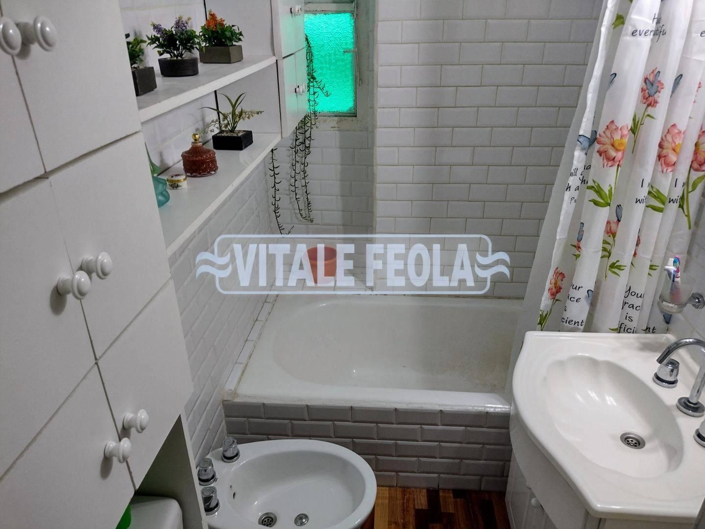 Foto de VENTA DEPTO 2 AMB EN LINIERS RECICLADO EXCELENTE UBICACION, imagen 3