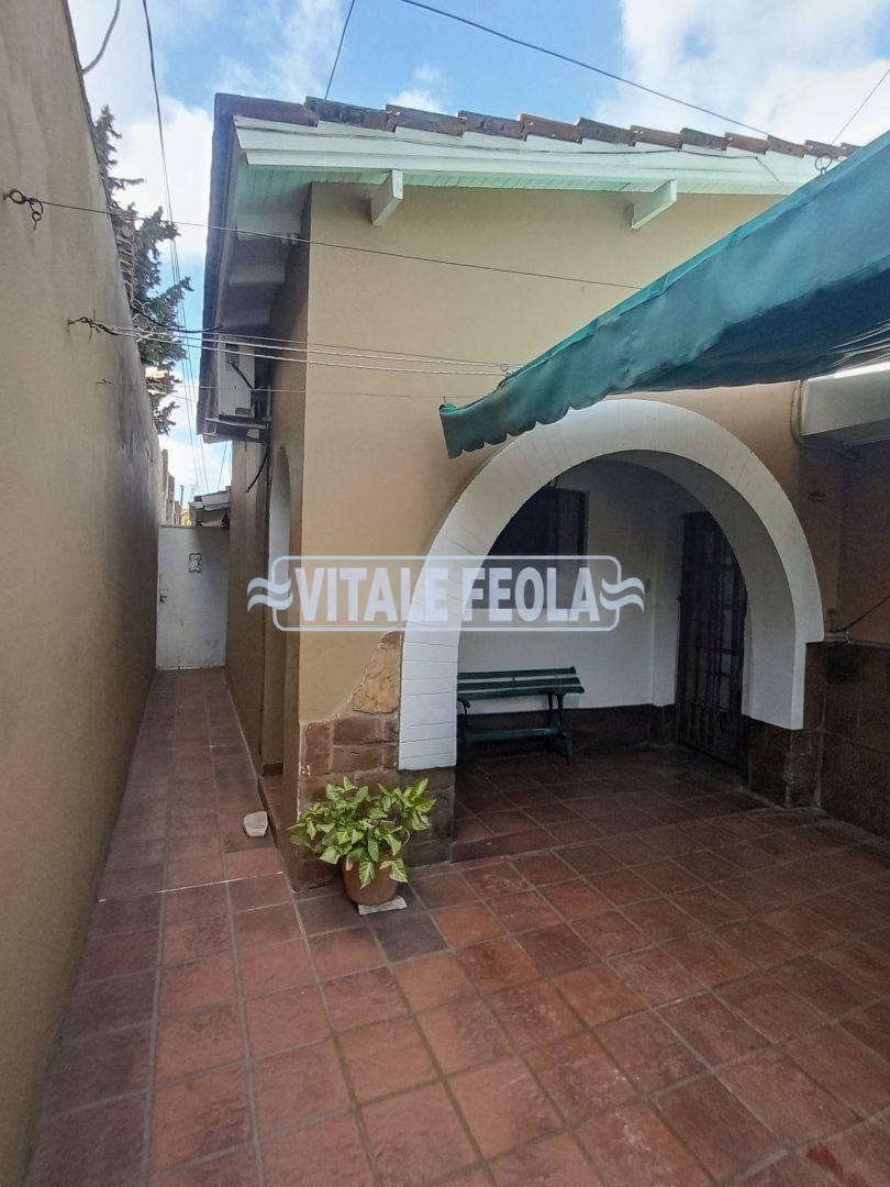 Foto de VENTA PH 3 AMB CIUDADELA CON GARAGE + MONOAMBIENTE + LOCAL, imagen 3